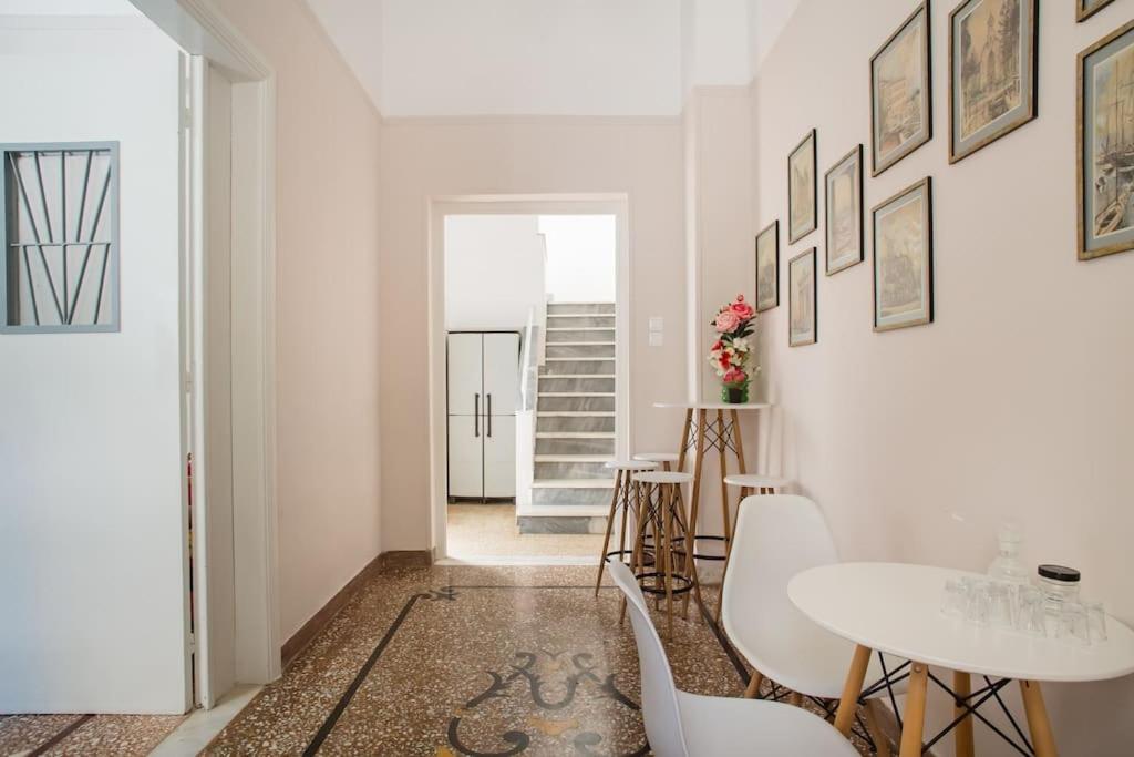 Splendid Full 5bdr/3bath/2kitchens Mansion In Ath Apartment *