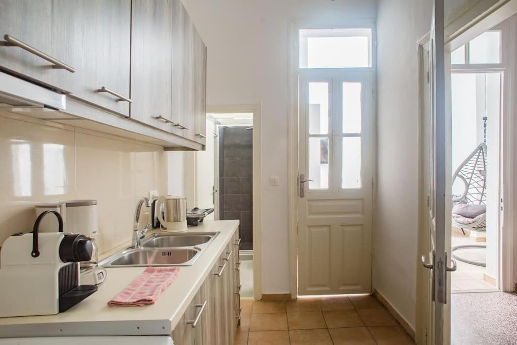 Apartment Splendid Full 5bdr/3bath/2kitchens Mansion In Ath Athens
